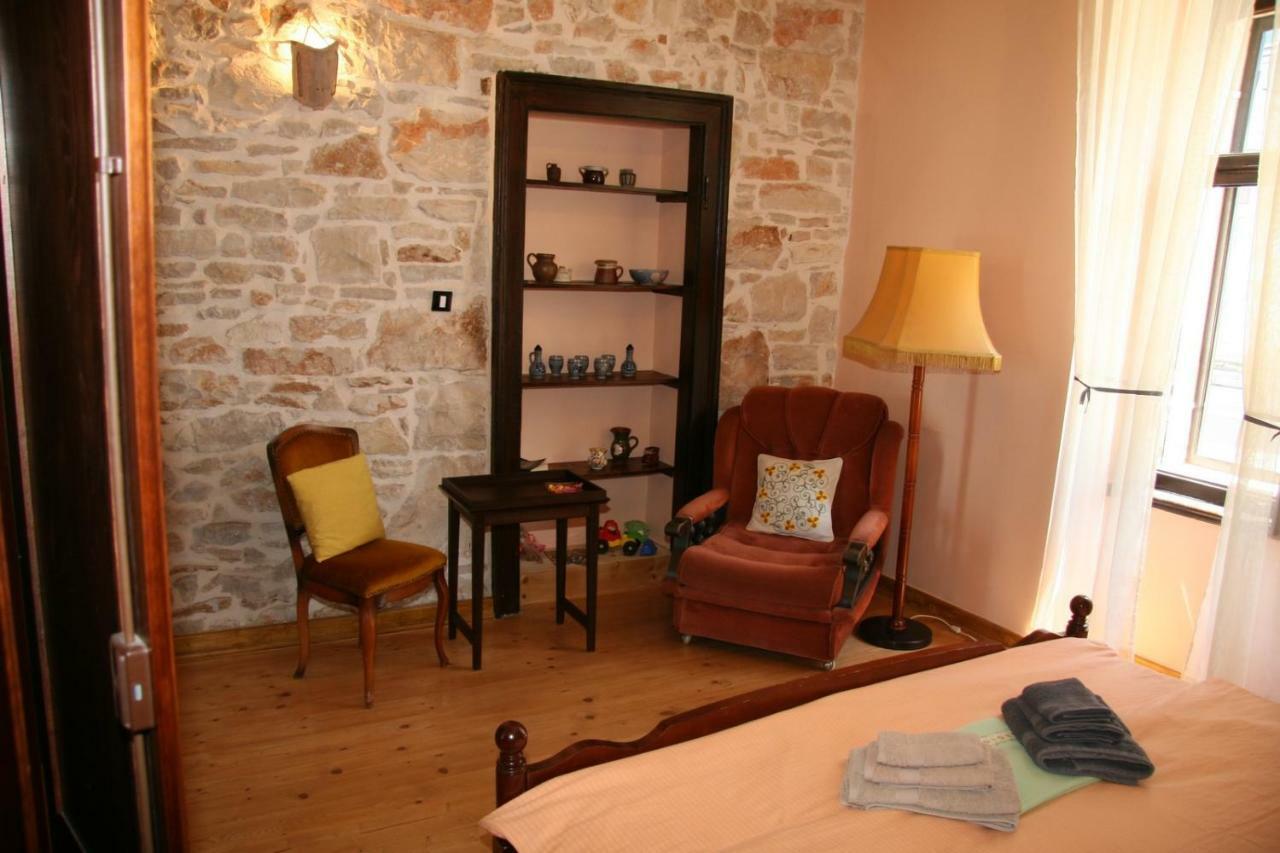 Apartments Sena Pula Zewnętrze zdjęcie